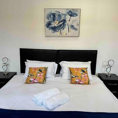 Spacious And Elegant Apartment Бирмингем Экстерьер фото